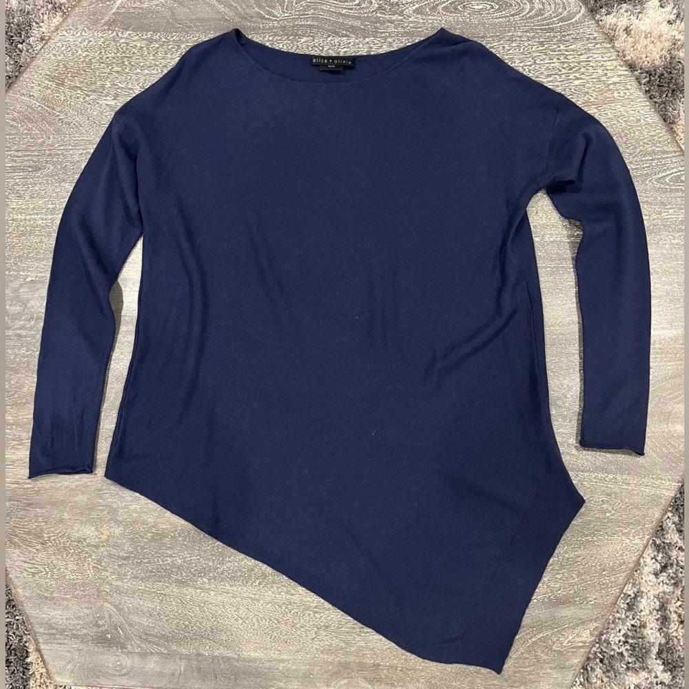 Alice + Olivia S/M Navy Blue Asymmetrical Long Sleeve Sweater